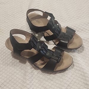 Womens sandals